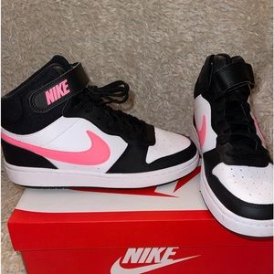 Nike 6Y pink/black/white